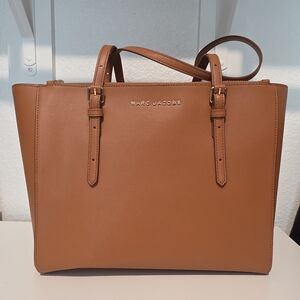 Marc Jacobs Tan Leather Tote Bag